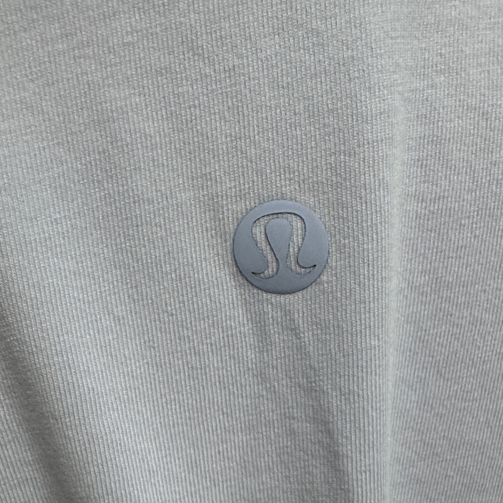 lululemon athletica Light Purple Short Sleeve Tee - Picture 5 of 8